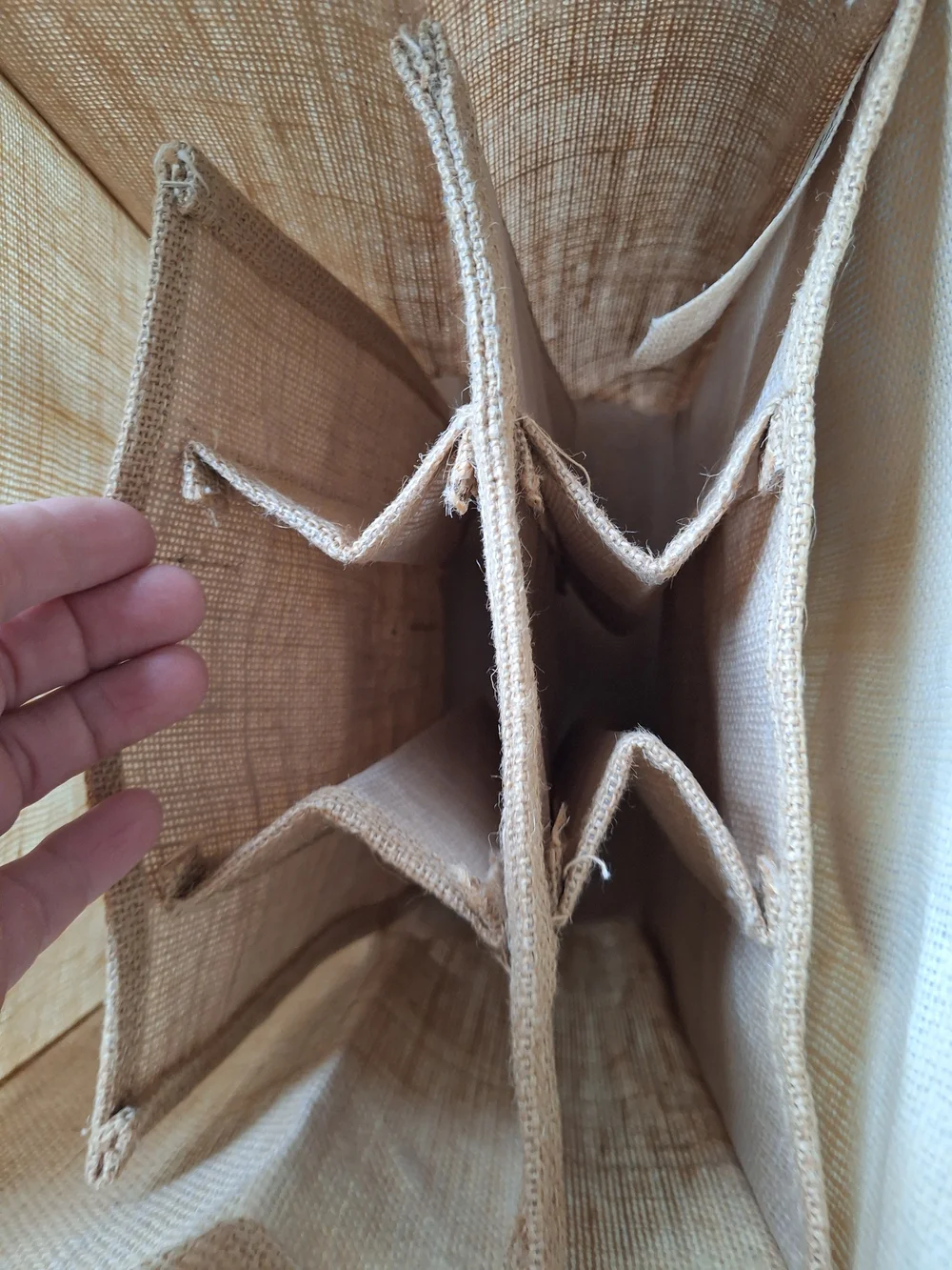 Natural Jute Wine Tote Bag with Bamboo Handles - Tan